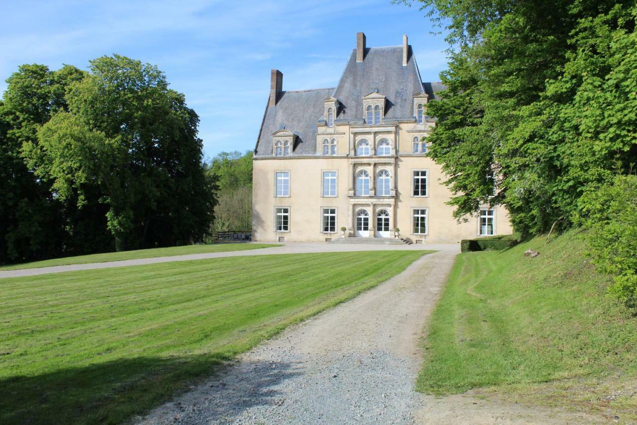 Chateau De La Lucaziere Mont-Saint-Jean  Eksteriør bilde